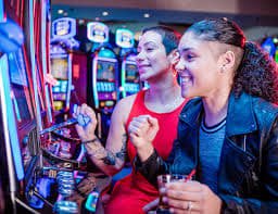 Sweet Bonanza tema buah dengan multiplier Crash